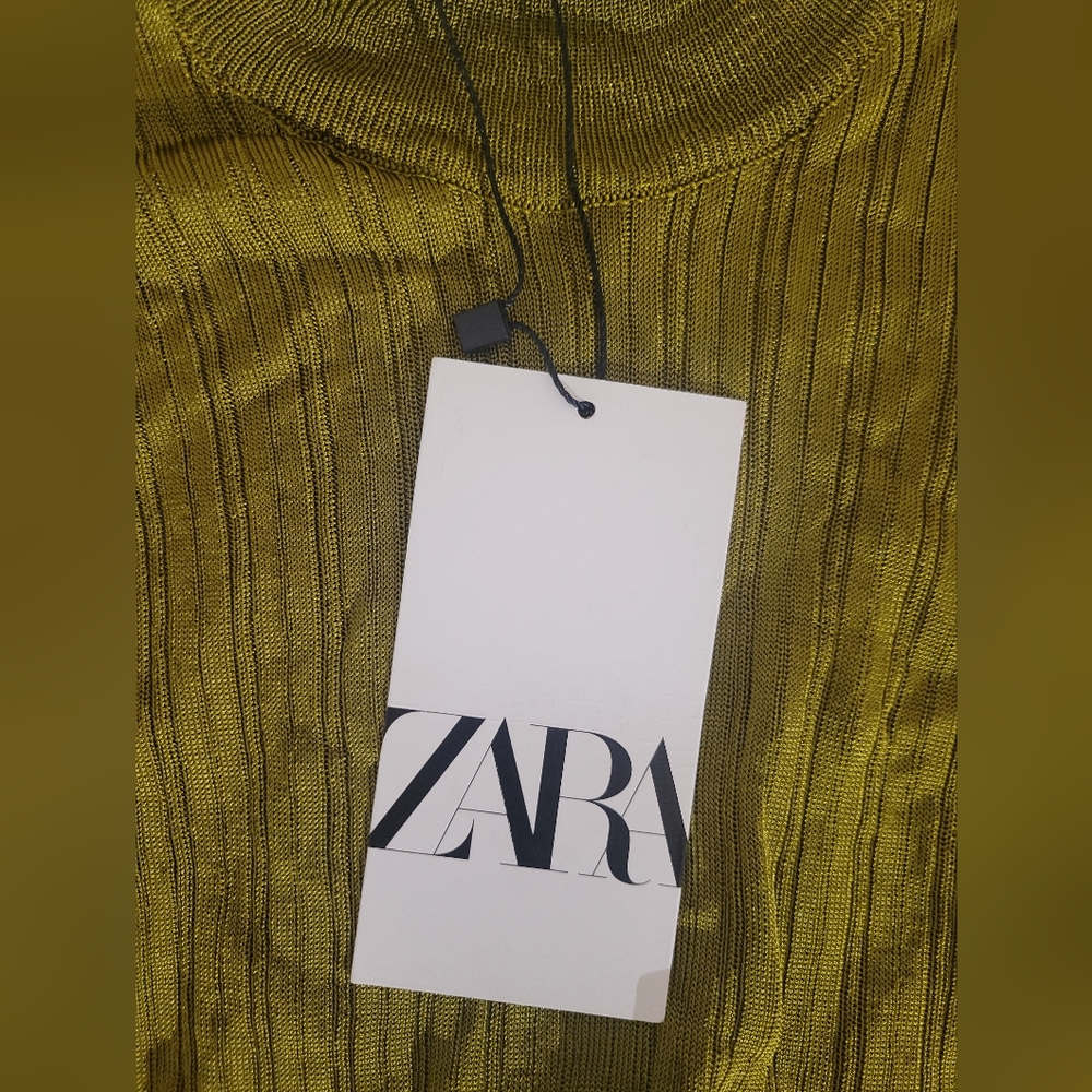 NWT Zara Creased Effect Top Blouse Long Sleeves High Neck Size S Green